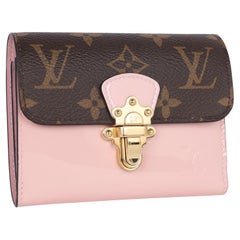 Louis Vuitton kompakte Portemonnaie aus Lack Kalbsleder mit Monogramm Kirschbaumholz Rose Ballerine 