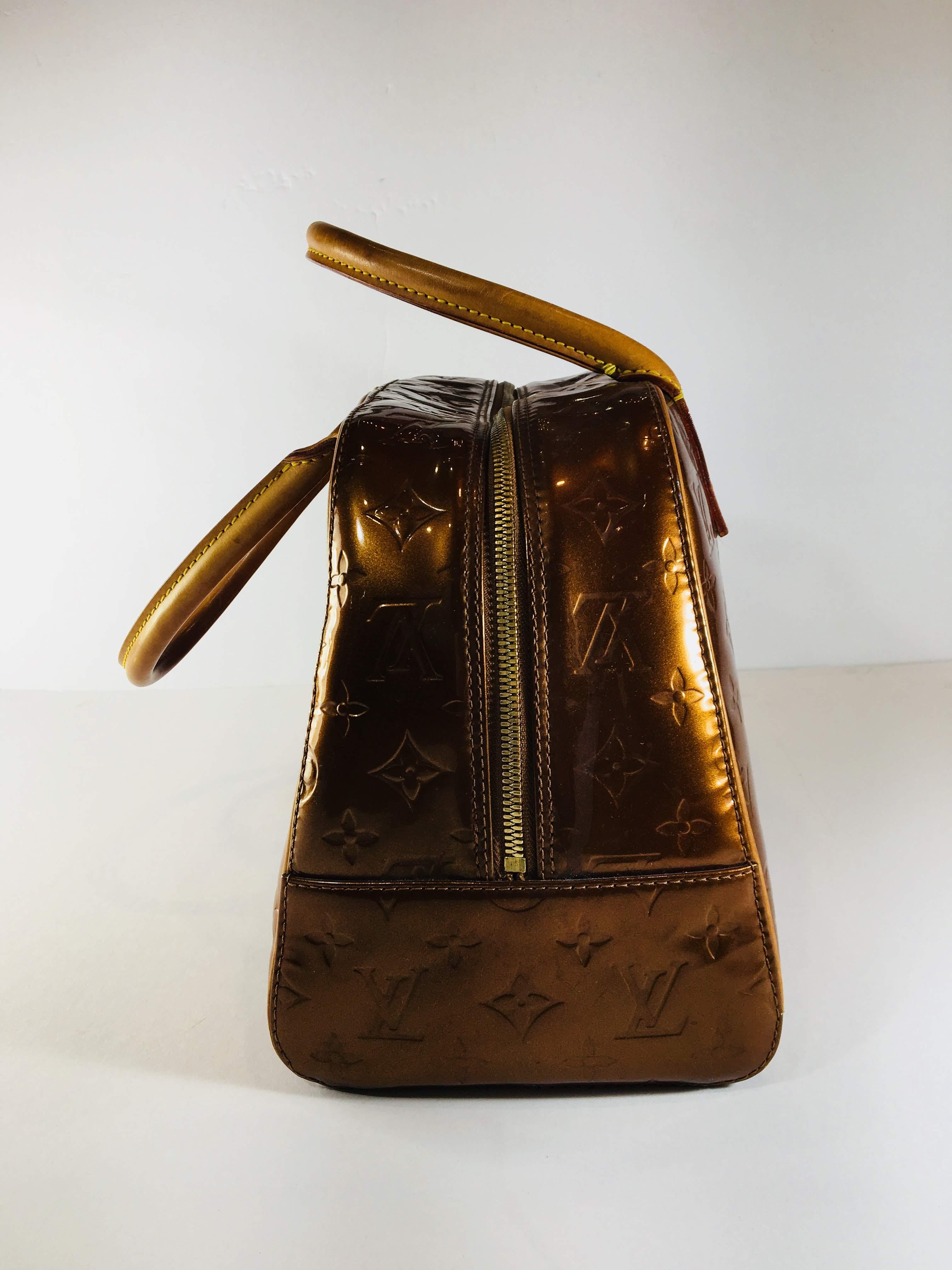 Women's or Men's Louis Vuitton Patent Leather Handle Bag