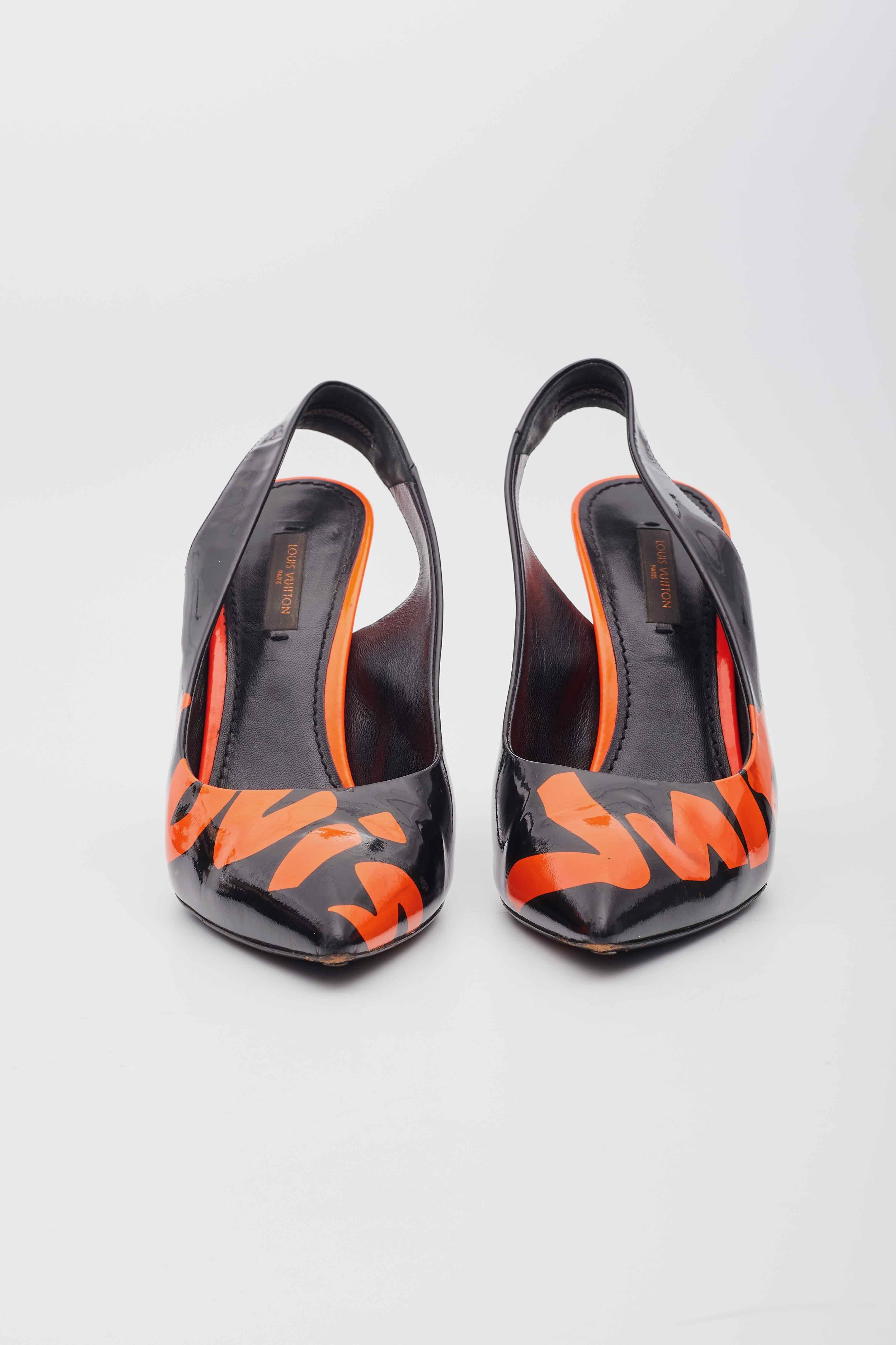 Louis Vuitton Patent Leather Orange Black Graffiti Slingback Heels In Good Condition For Sale In Montreal, Quebec