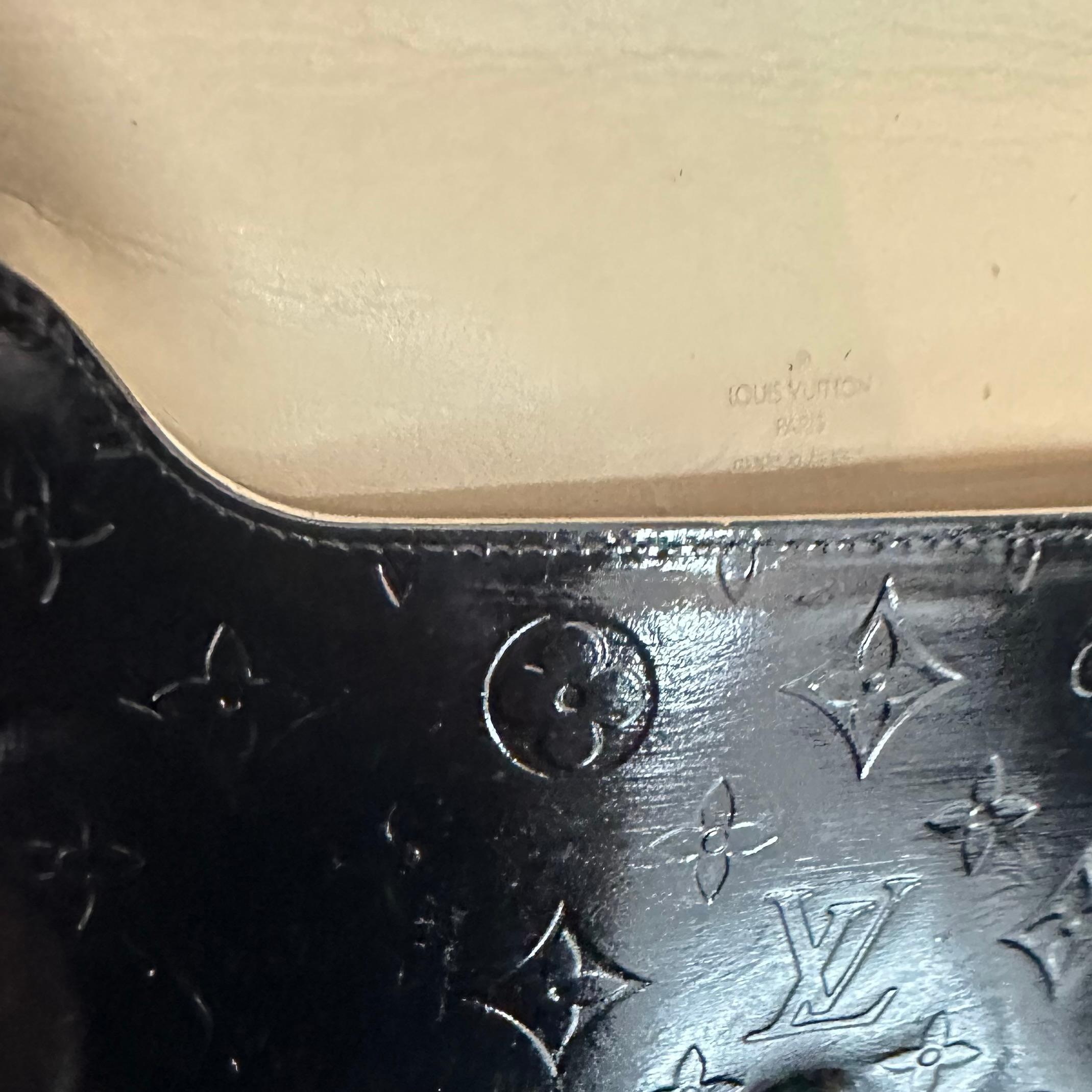 Louis Vuitton Patent Monogram Thomson Bag (AS IS) For Sale 5