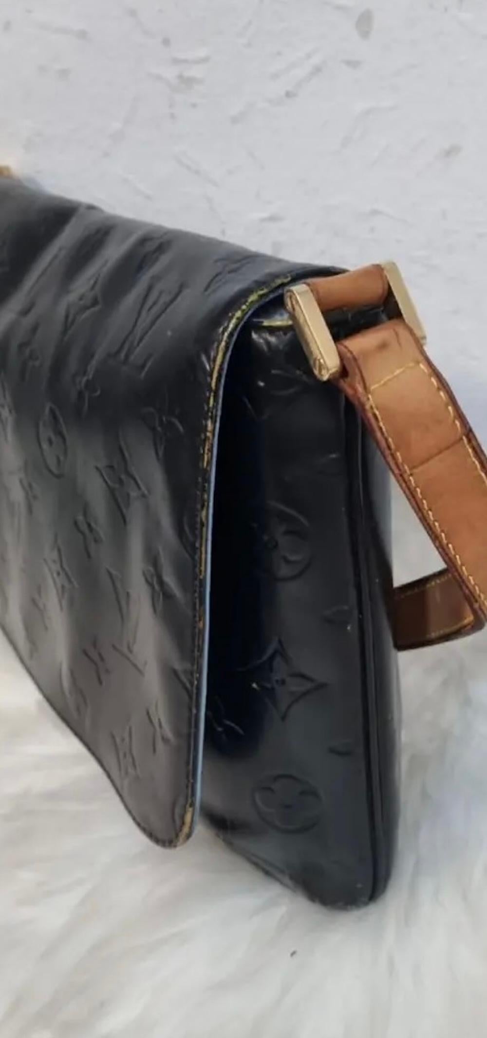 Louis Vuitton Patent Monogram Thomson Bag (AS IS) For Sale 2