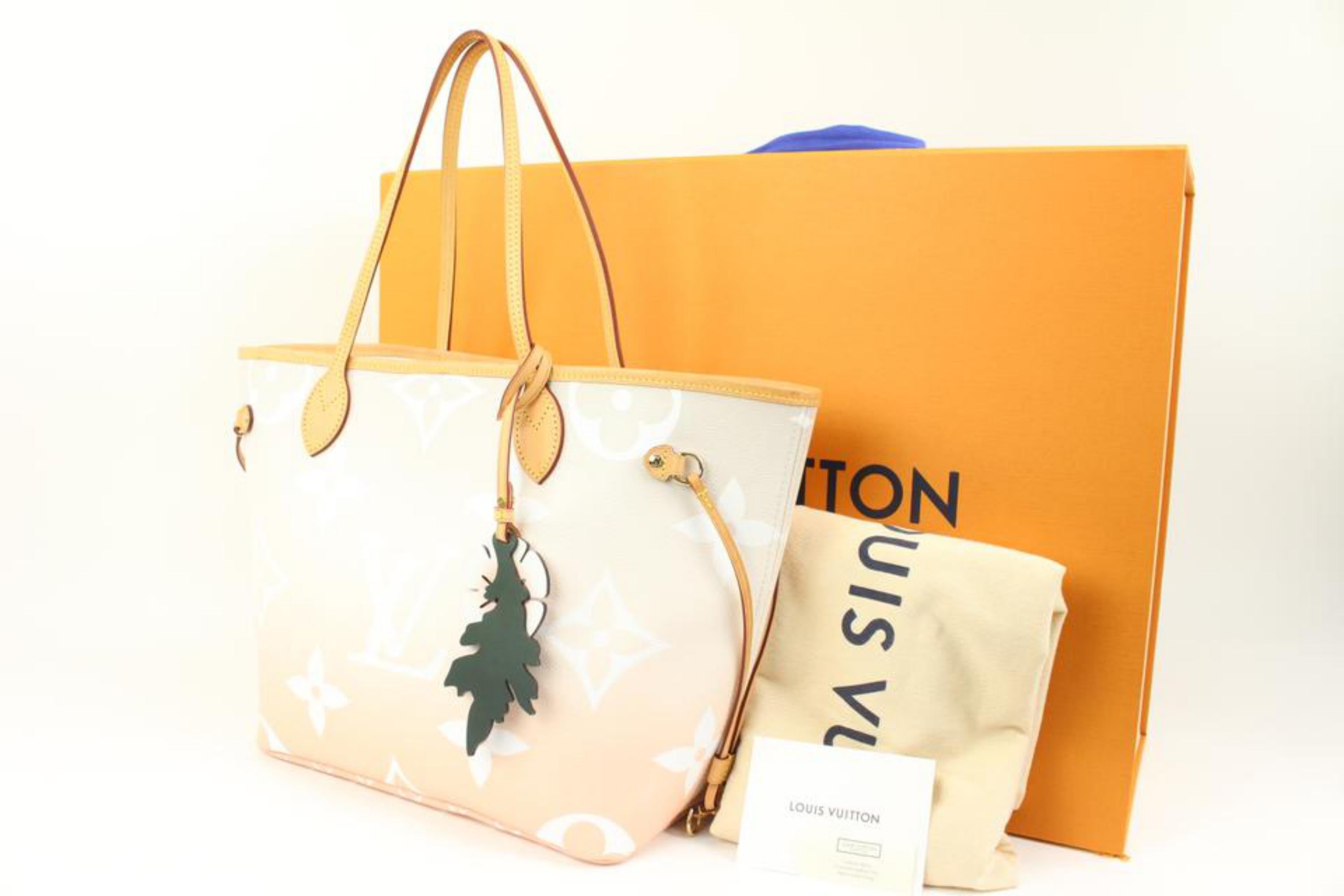 Louis Vuitton Peach Mist By the Pool Neverfull MM Tote Bag 85lk412s
Date Code/Serial Number: LU0221
Made In: France
Measurements: Length:  18