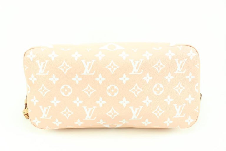 Louis Vuitton SOLD OUT Mist Monogram Giant By The Pool Neverfull MM Tote  Bag at 1stDibs