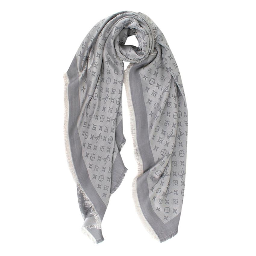 Women's or Men's Louis Vuitton Pearl Grey Silk & Wool Blend Monogram Denim Shawl