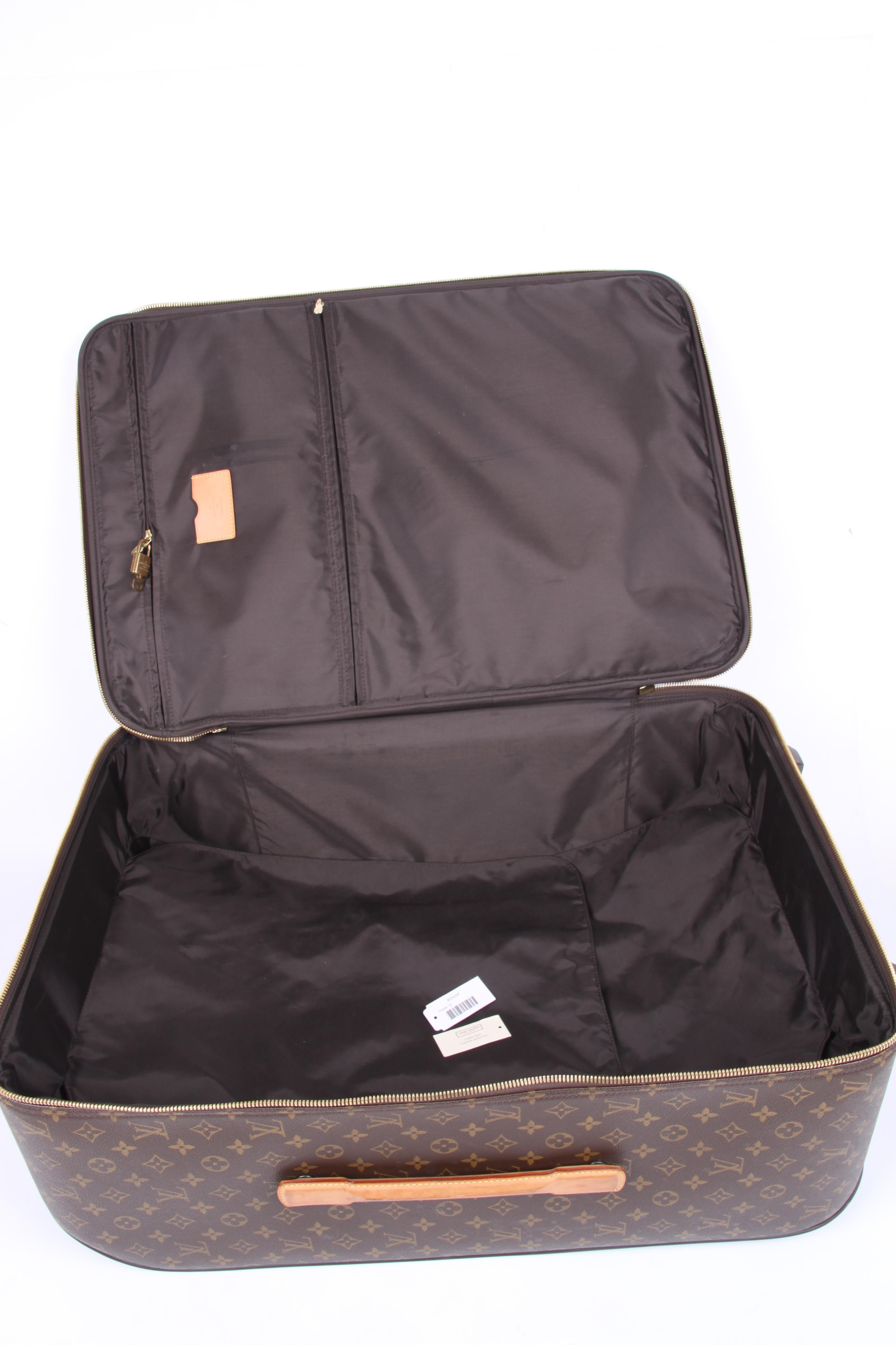 Louis Vuitton Pegase 70 Monogram Suitcase - brown 5