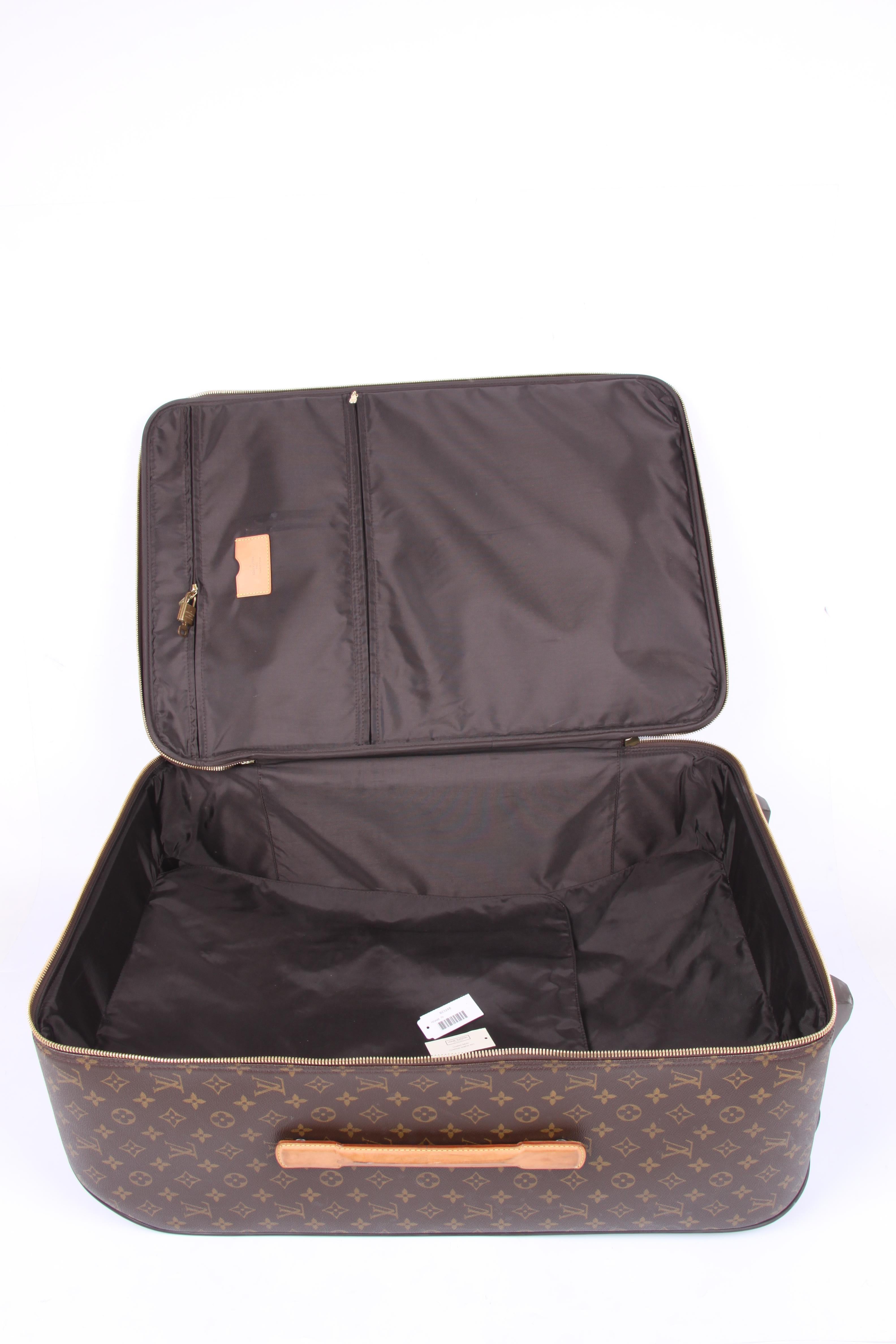 Louis Vuitton Pegase 70 Monogram Suitcase - brown 6