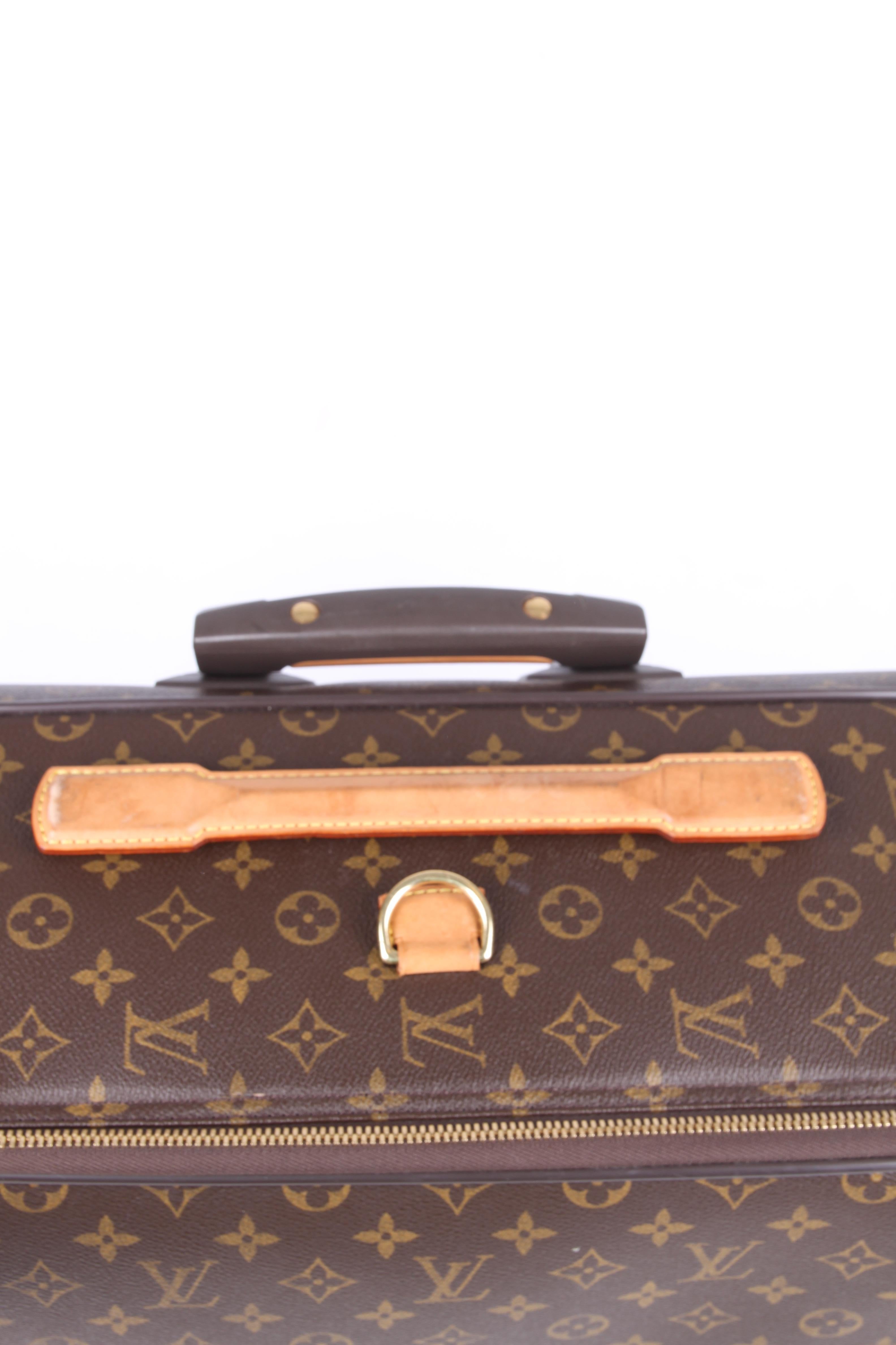 Louis Vuitton Pegase 70 Monogram Suitcase - brown In Fair Condition In Baarn, NL