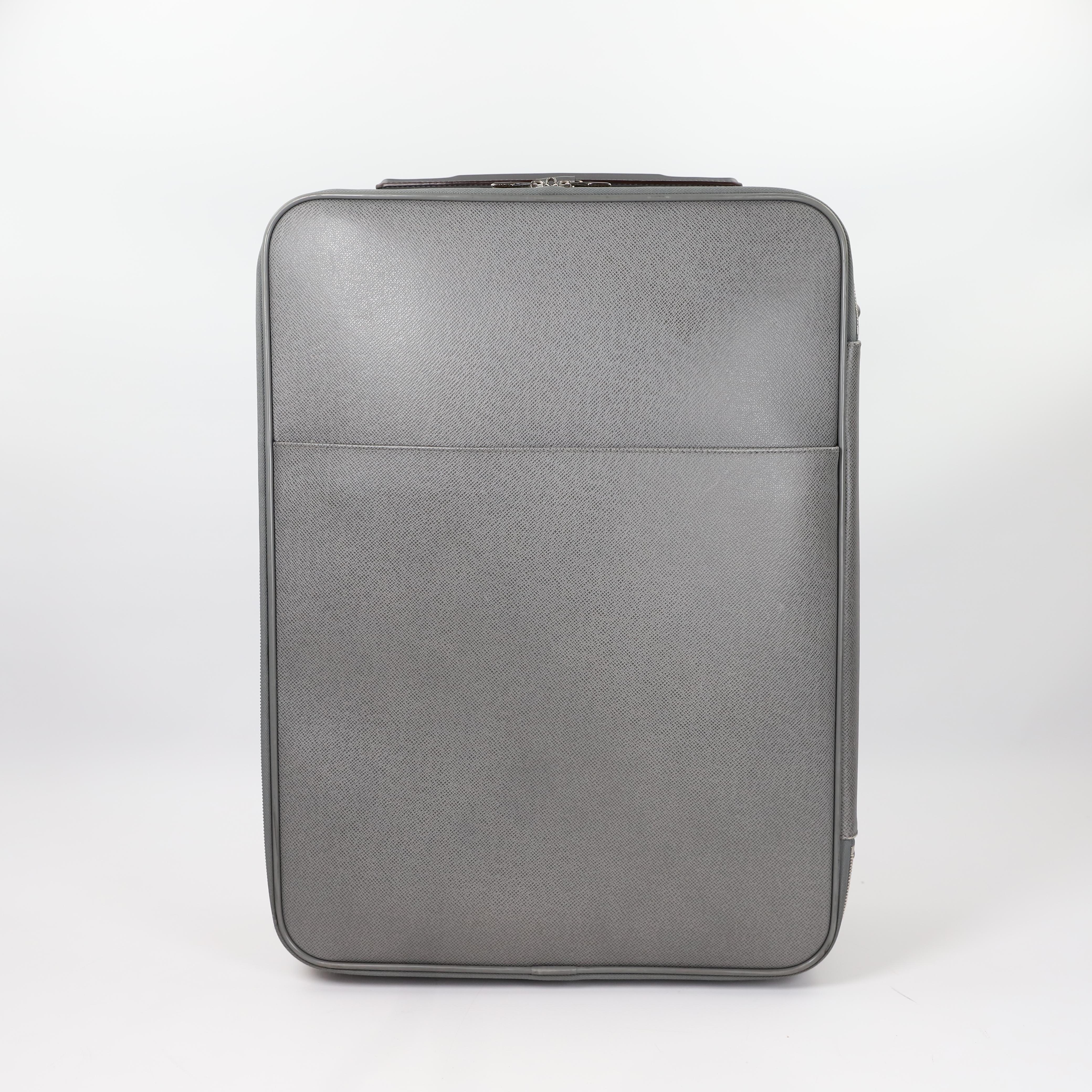 Louis Vuitton Pegase leather travel bag For Sale 8