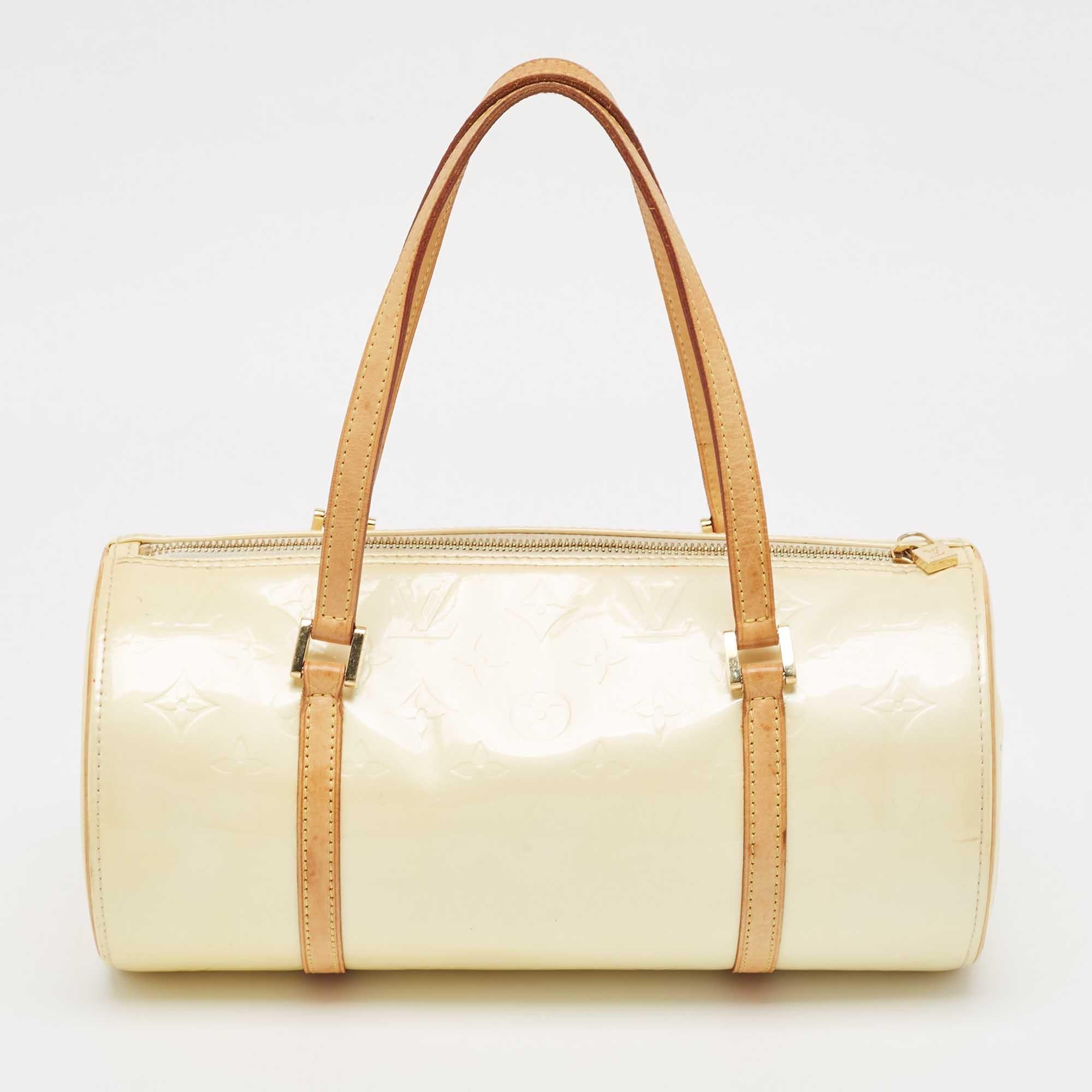 Louis Vuitton Perle Monogram Vernis Bedford Bag In Good Condition In Dubai, Al Qouz 2