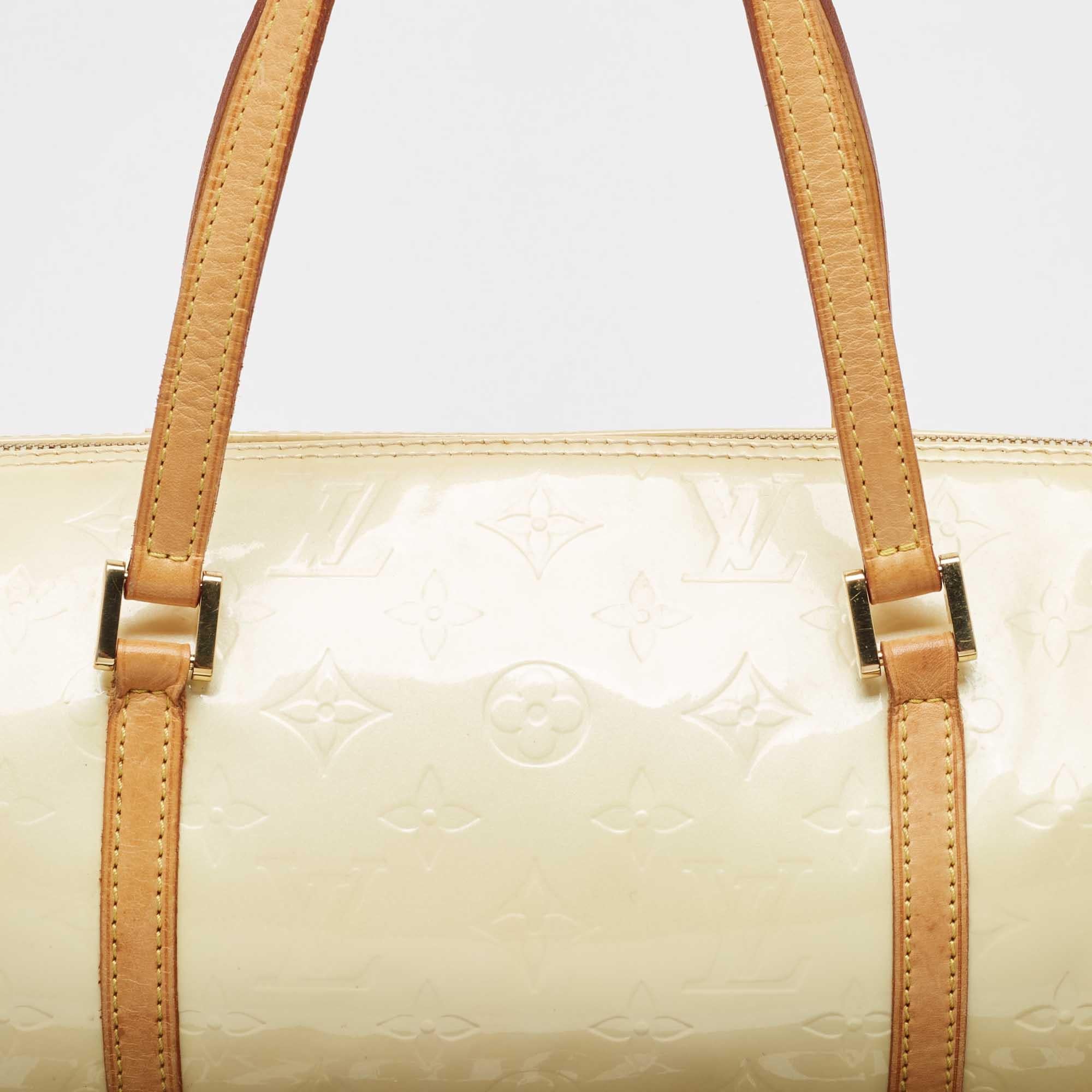 Women's Louis Vuitton Perle Monogram Vernis Bedford Bag