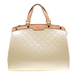 LOUIS VUITTON Amarante Monogram Vernis Brea GM Bag. - Bukowskis