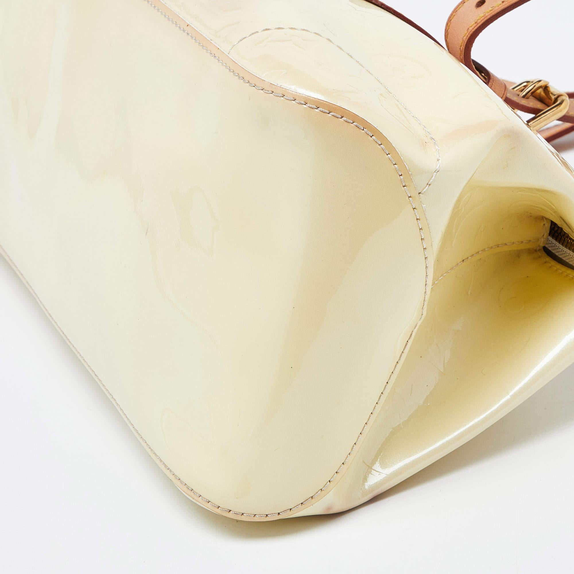 Louis Vuitton Perle Monogram Vernis Rosewood Avenue Bag 8