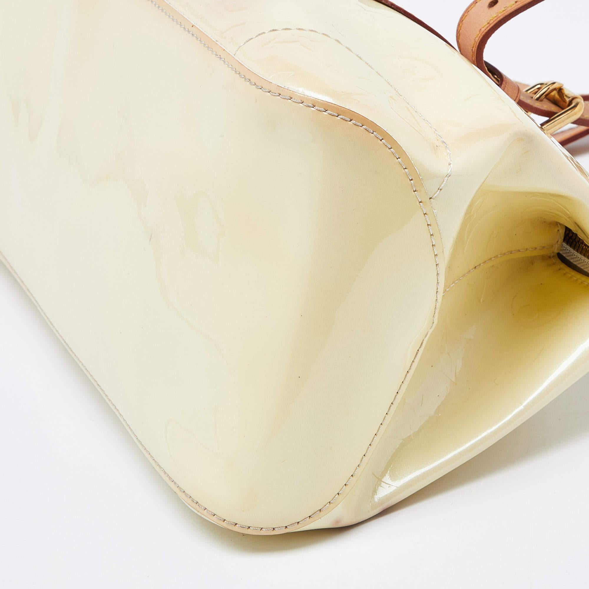 Women's Louis Vuitton Perle Monogram Vernis Rosewood Avenue Bag For Sale