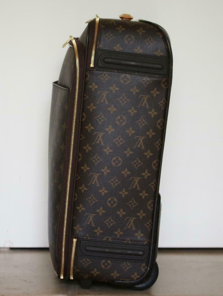 Louis Vuitton Personalised Pégase Légère 55 Business Monogram Canvas  Suitcase at 1stDibs