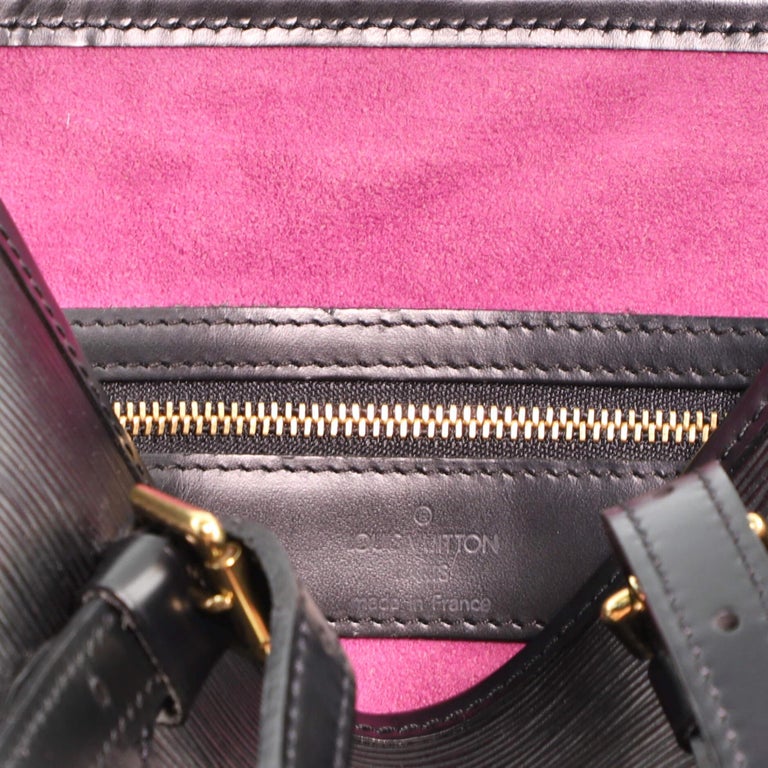 Louis Vuitton Petit Bucket Bag Epi Leather For Sale at 1stDibs