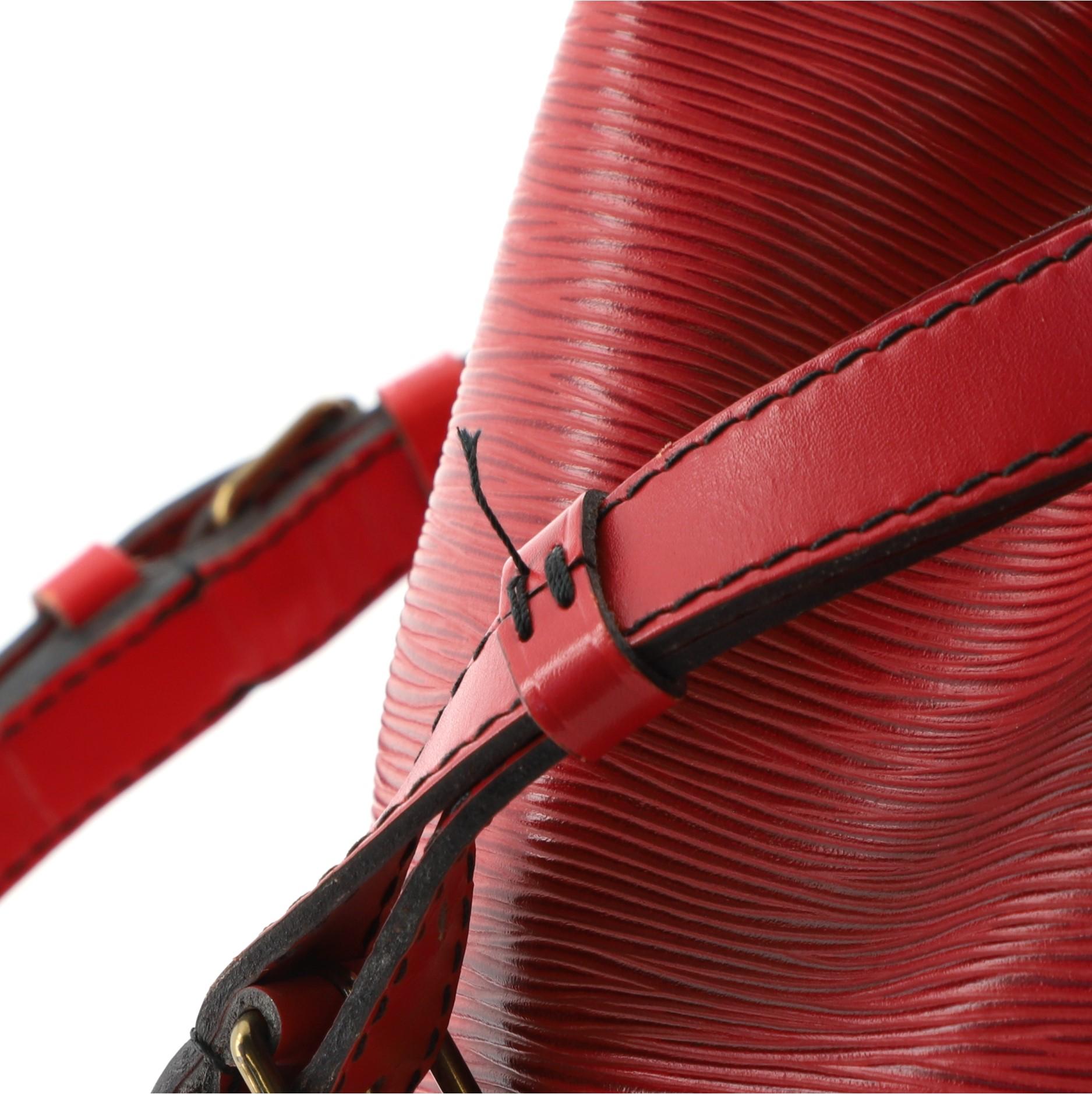 Louis Vuitton Petit Noe Handbag Epi Leather 3