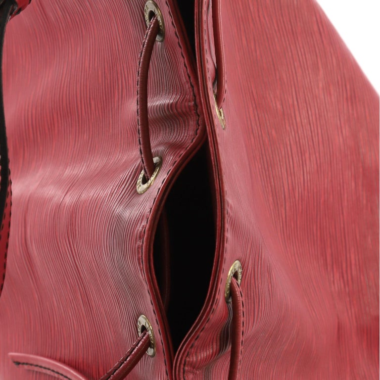Louis Vuitton Petit Noe Handbag Epi Leather For Sale at 1stdibs