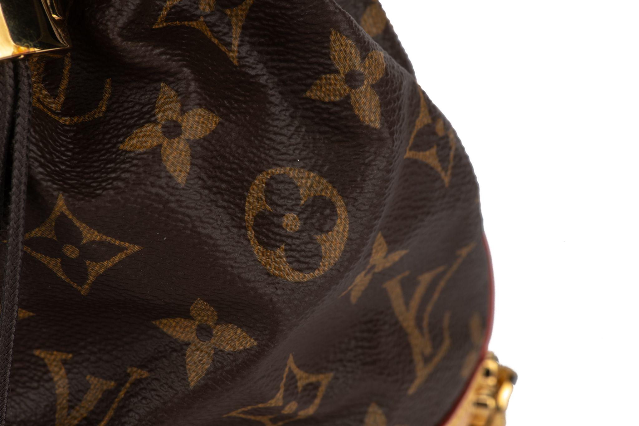 Louis Vuitton Petit Noe Trunk Bag For Sale 6