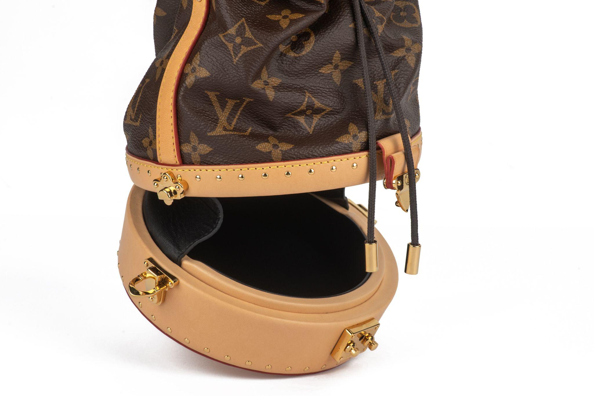 Louis Vuitton Petit Noe Trunk Bag For Sale 1