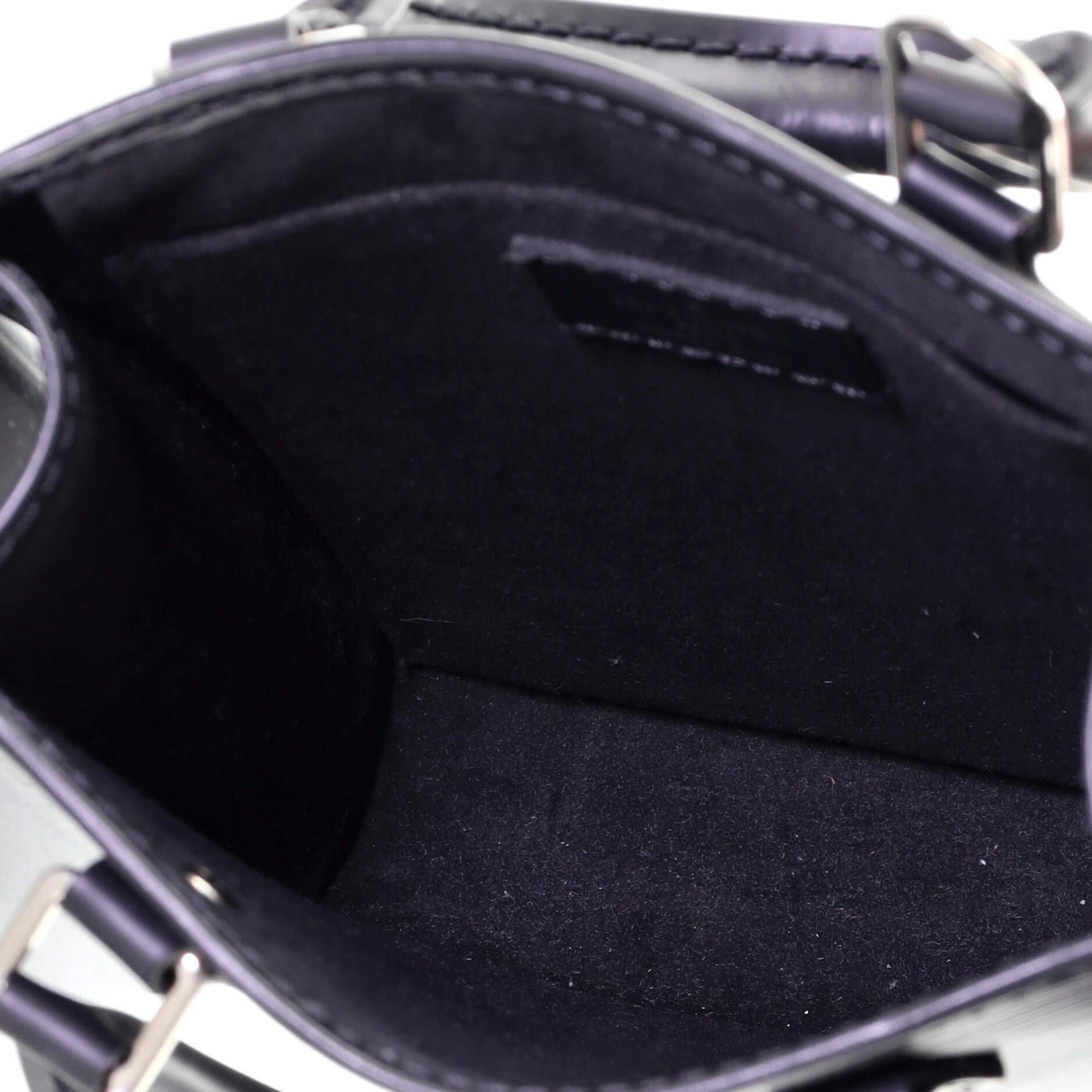 Louis Vuitton Petit Sac Plat Bag Epi Leather 1