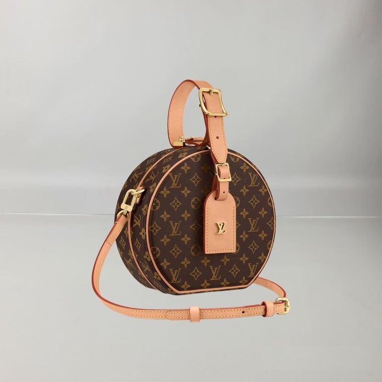 Louis Vuitton Petite Boite Chapeau Coated Monogram Canvas For Sale at 1stDibs