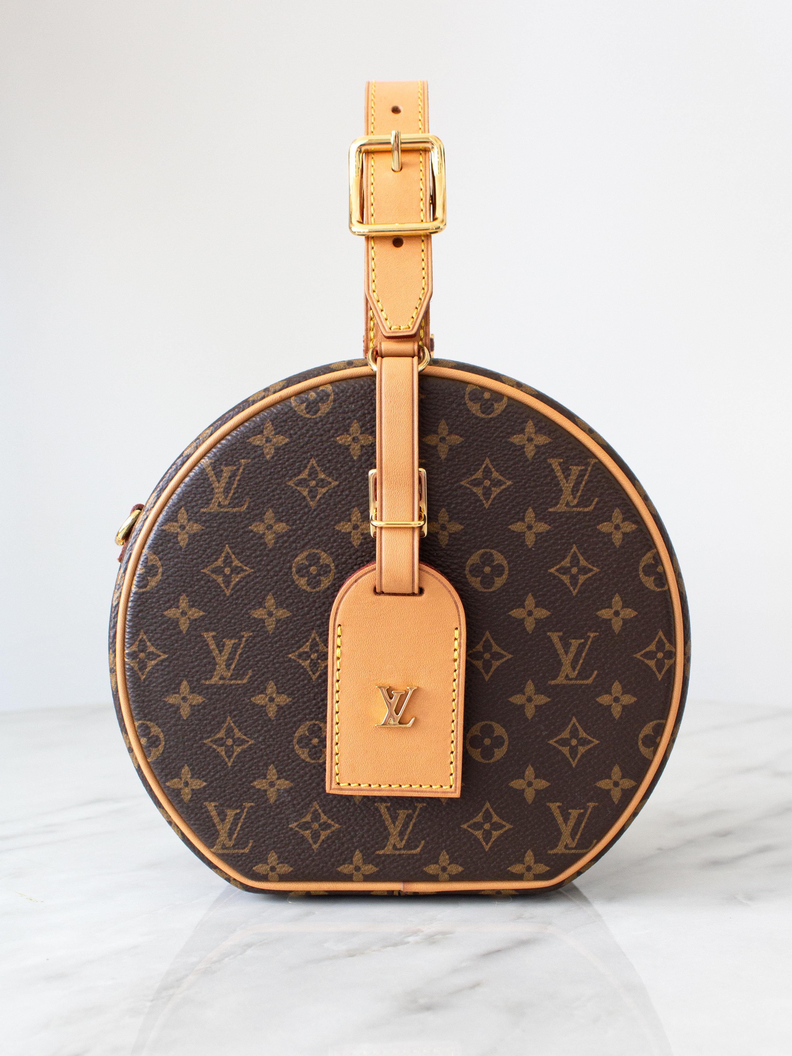 Women's Louis Vuitton Petite Boite Chapeau Monogram Crossbody Canvas Bag For Sale