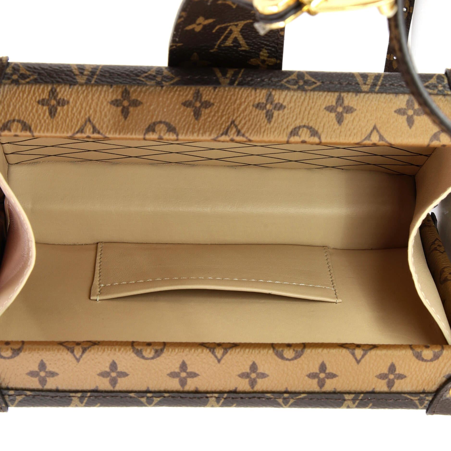 Louis Vuitton Petite Malle Handtasche mit umgekehrtem Monogramm aus Segeltuch im Angebot 1
