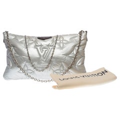 Used Louis Vuitton Pillow capsule Maxi Pochette shoulder bag in silver nylon, SHW