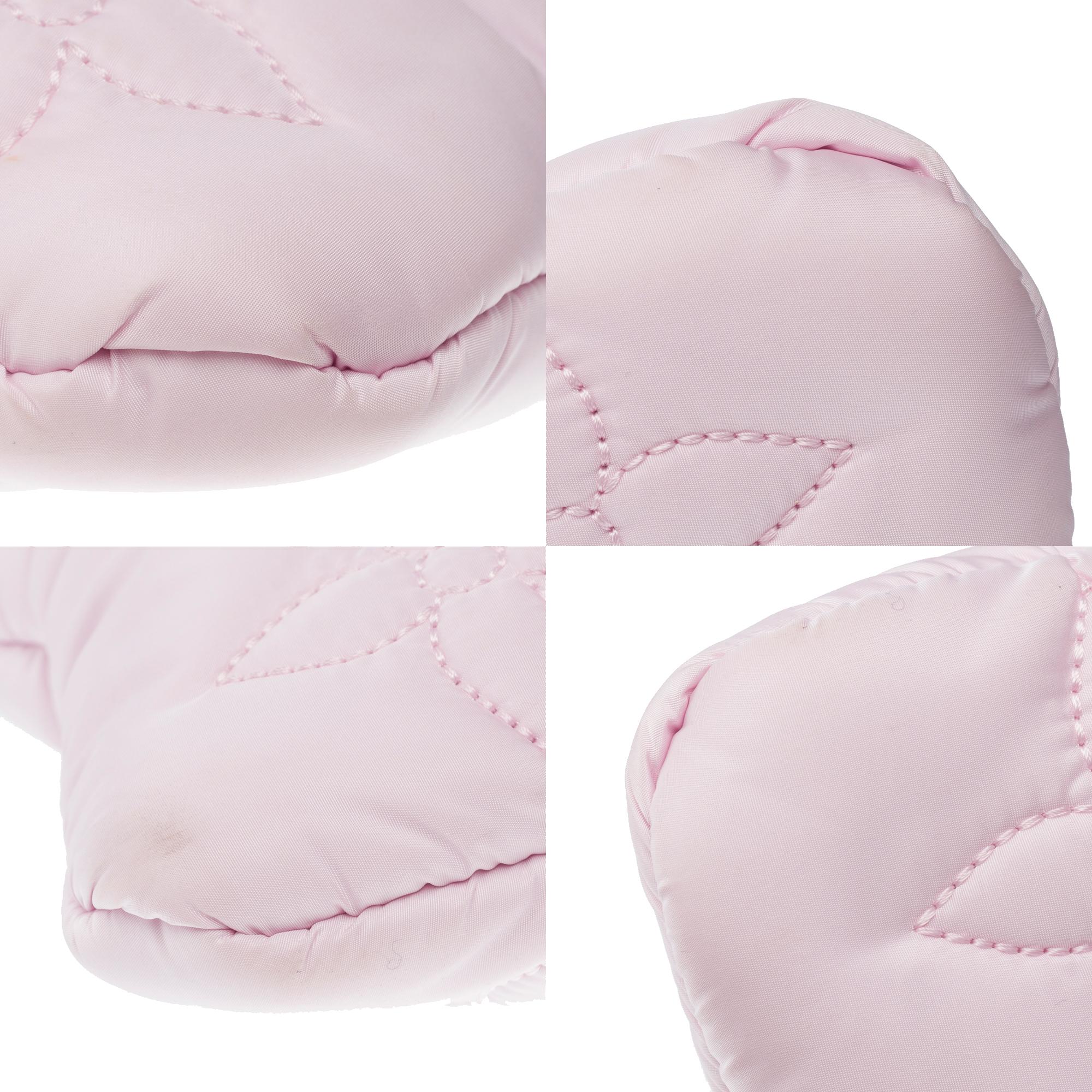 Louis Vuitton Pillow capsule Pochette & Wallet shoulder bag in Pink nylon, SHW For Sale 7