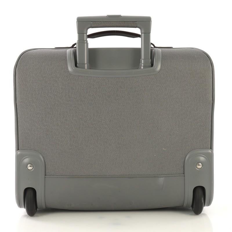 louis vuitton pilot case