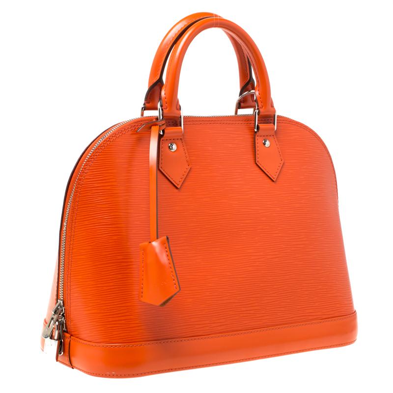 Louis Vuitton Piment Epi Leather Alma PM Bag In Good Condition In Dubai, Al Qouz 2