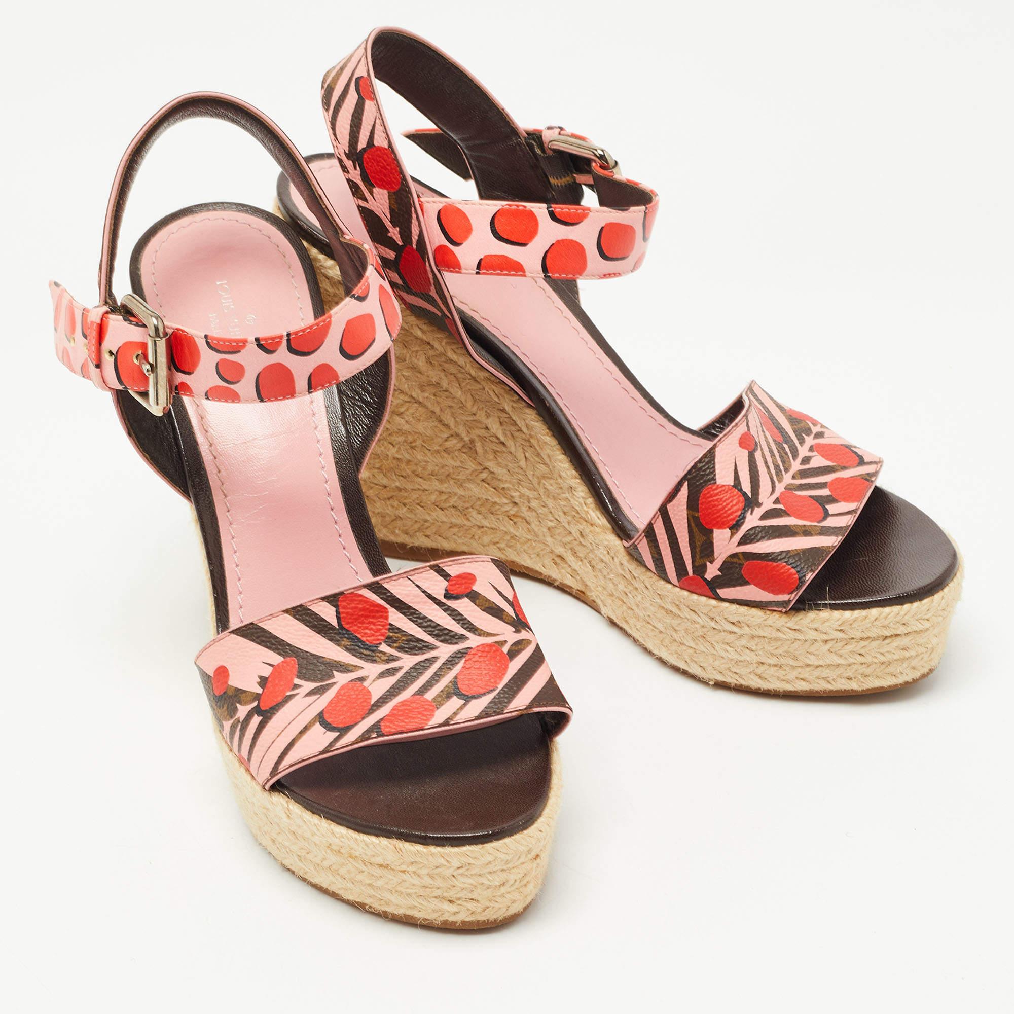 Women's Louis Vuitton Pink/Brown Canvas Sugar Pink Poppy Espadrille Wedge Sandal Size 37 For Sale