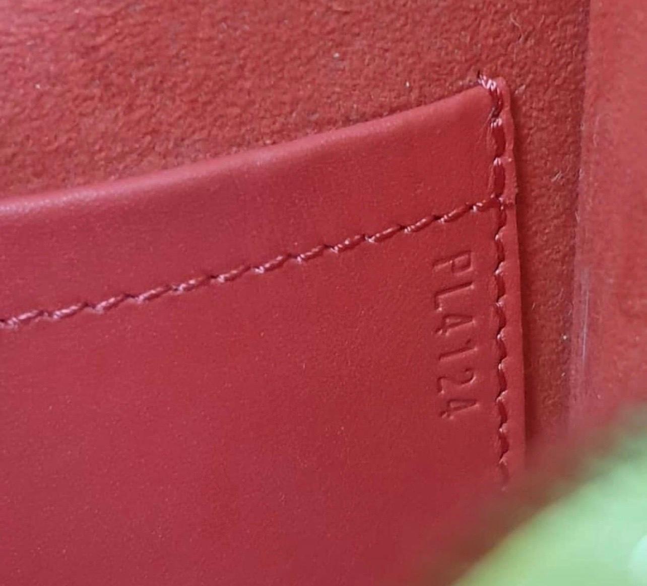 Louis Vuitton Louise GM-Tasche aus rosa Kalbsleder mit Kette Herren
