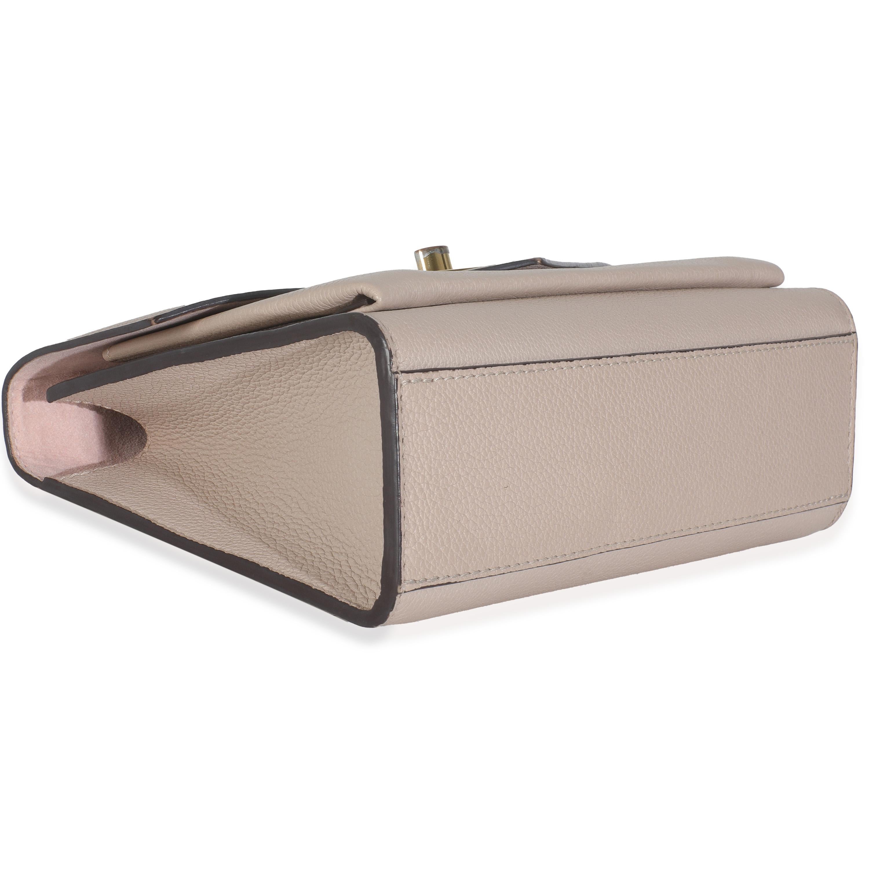 Louis Vuitton Mylockme Kettentasche aus rosa Kalbsleder BB für Damen oder Herren im Angebot