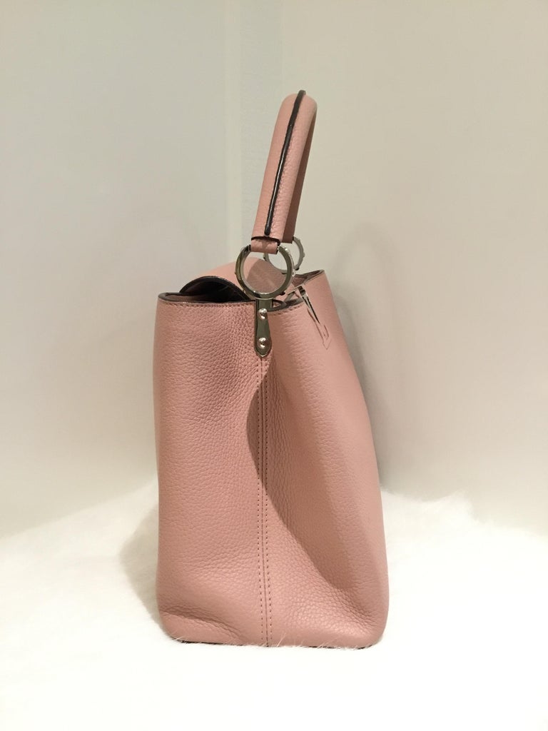 Louis Vuitton Pink Capucines Taurillon MM Top Handle Bag For Sale at  1stDibs  louis vuitton wicker bag, louis vuitton pink handle bag, louis vuitton  capucines wicker bag