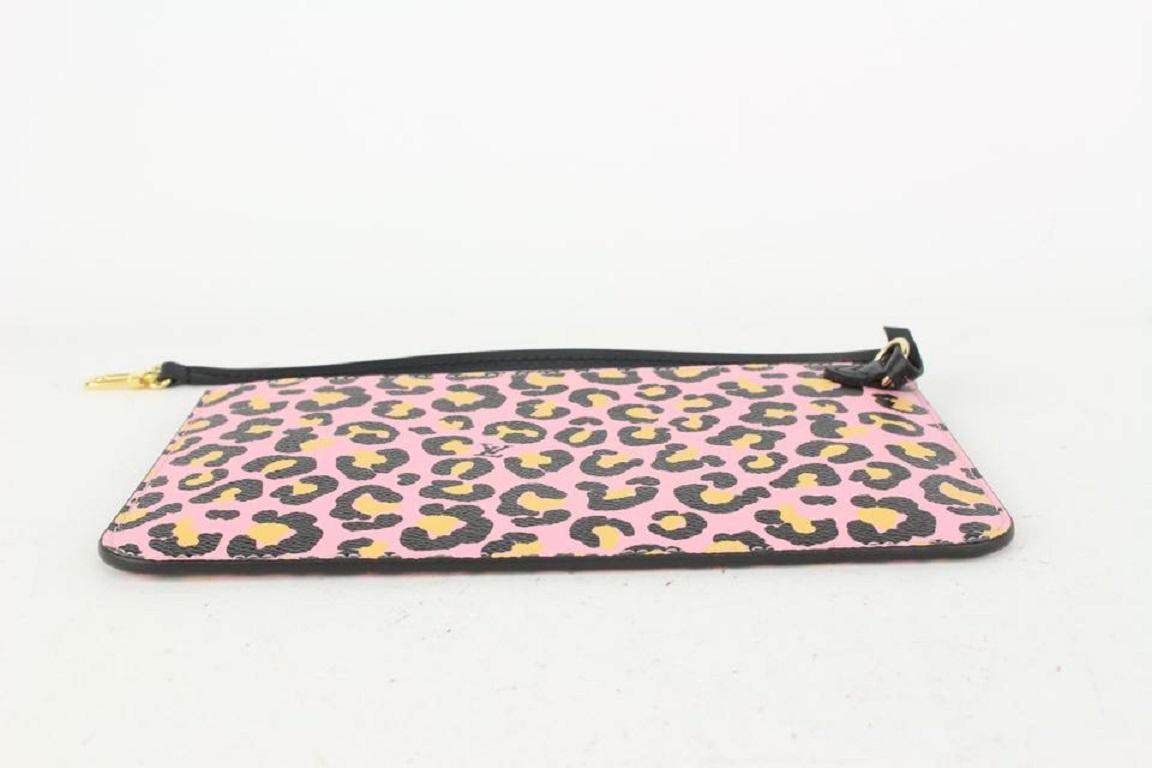 Beige Louis Vuitton Pink Cheetah Wild at Heart Neverfull Pochette MM or GM Wristlet 18 For Sale