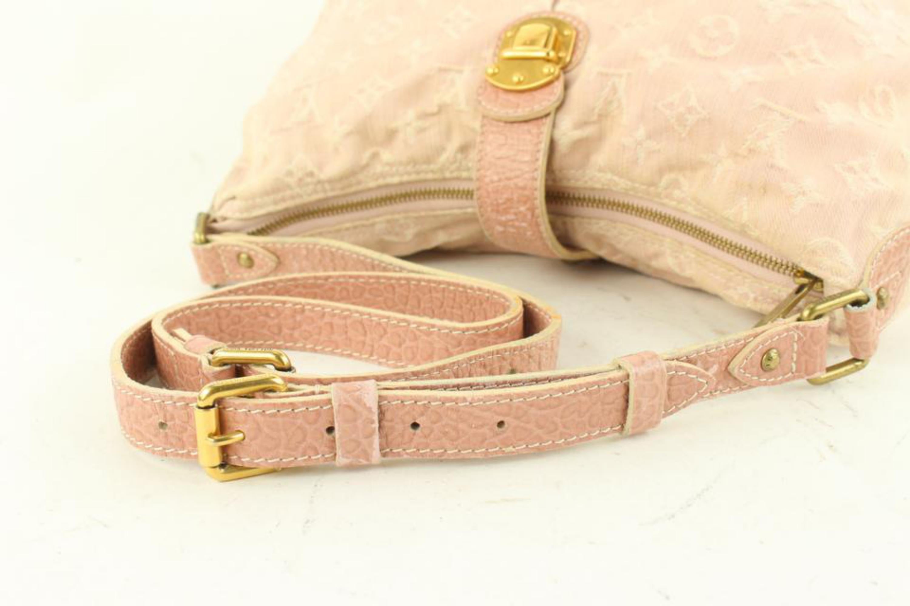 White Louis Vuitton Pink Denim Monogram Slightly Messenger bag 2LV516a