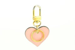 Louis Vuitton Pink Gradient Heart Love Lock New Bag Charm Pendant Keychain79lk56