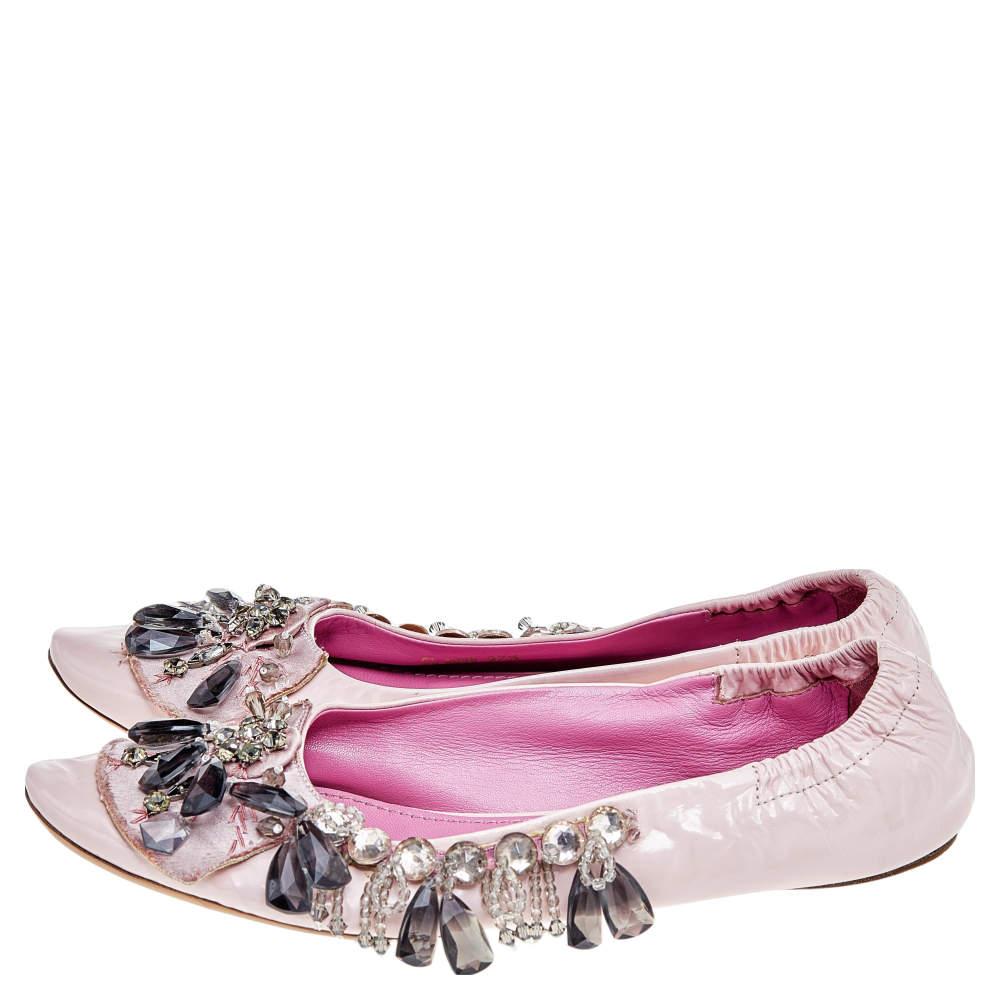 Louis Vuitton Pink Leather Embellished Ballet Flats Size 37.5 In Fair Condition For Sale In Dubai, Al Qouz 2