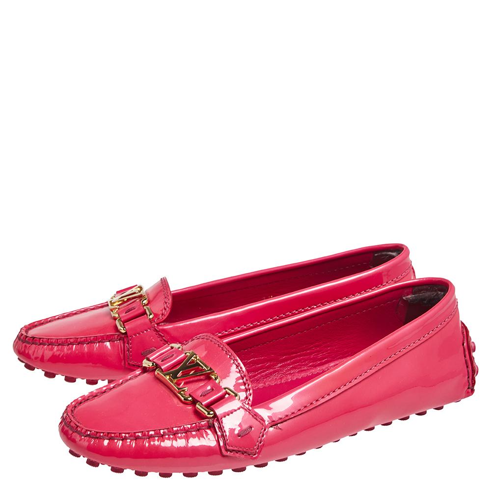 Louis Vuitton Pink Leather Oxford Slip On Loafers 38 In Good Condition In Dubai, Al Qouz 2