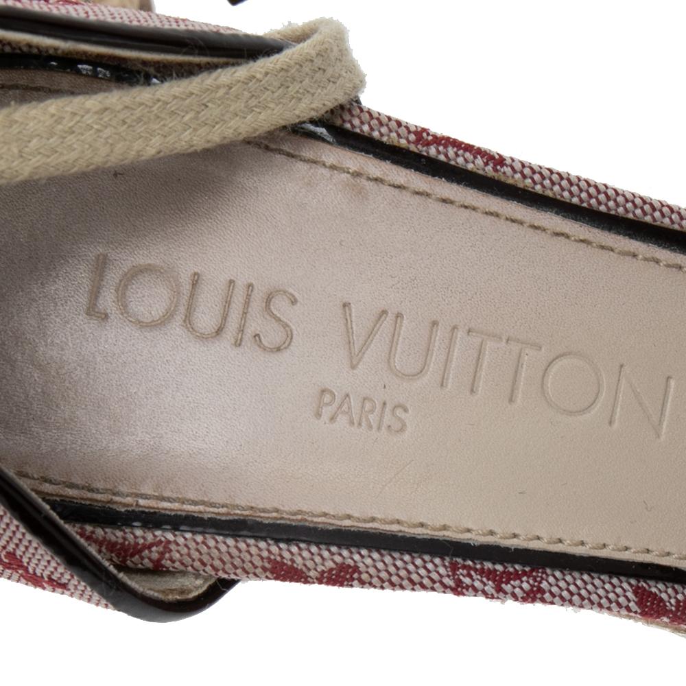 Louis Vuitton Pink Monogram Canvas Starboard Wedge Espadrille Ankle Pumps Size 3 In Good Condition In Dubai, Al Qouz 2
