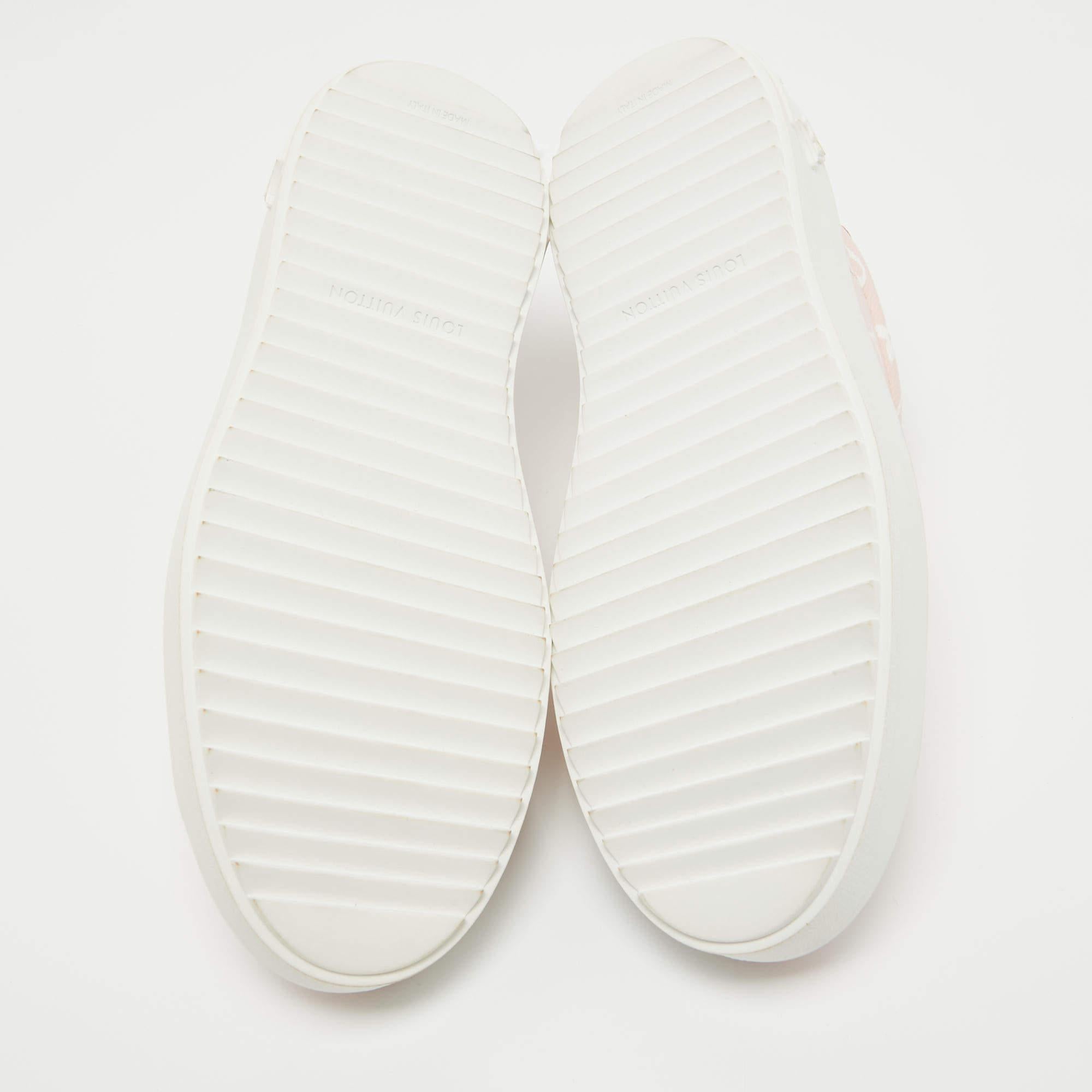 Louis Vuitton Pink Monogram Canvas Time Out Sneakers Size 40 For Sale 1