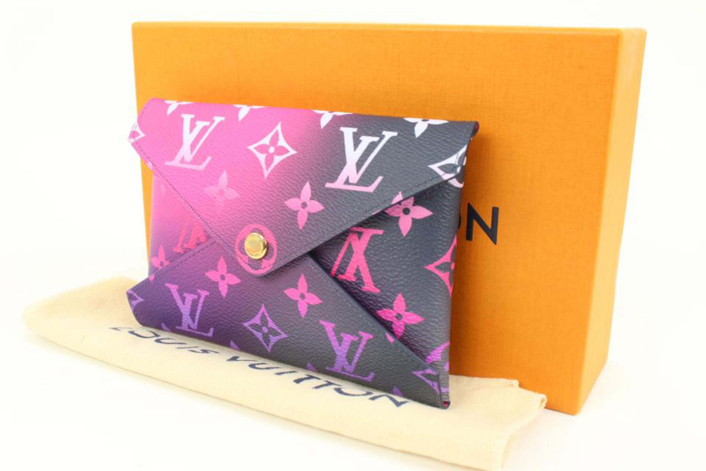 Louis Vuitton Pink Monogram Midnight Fuchsia Kirigami MM Envelope Clutch 19lk413s
Date Code/Serial Number: RFID Chip
Made In: France
Measurements: Length:  6.2