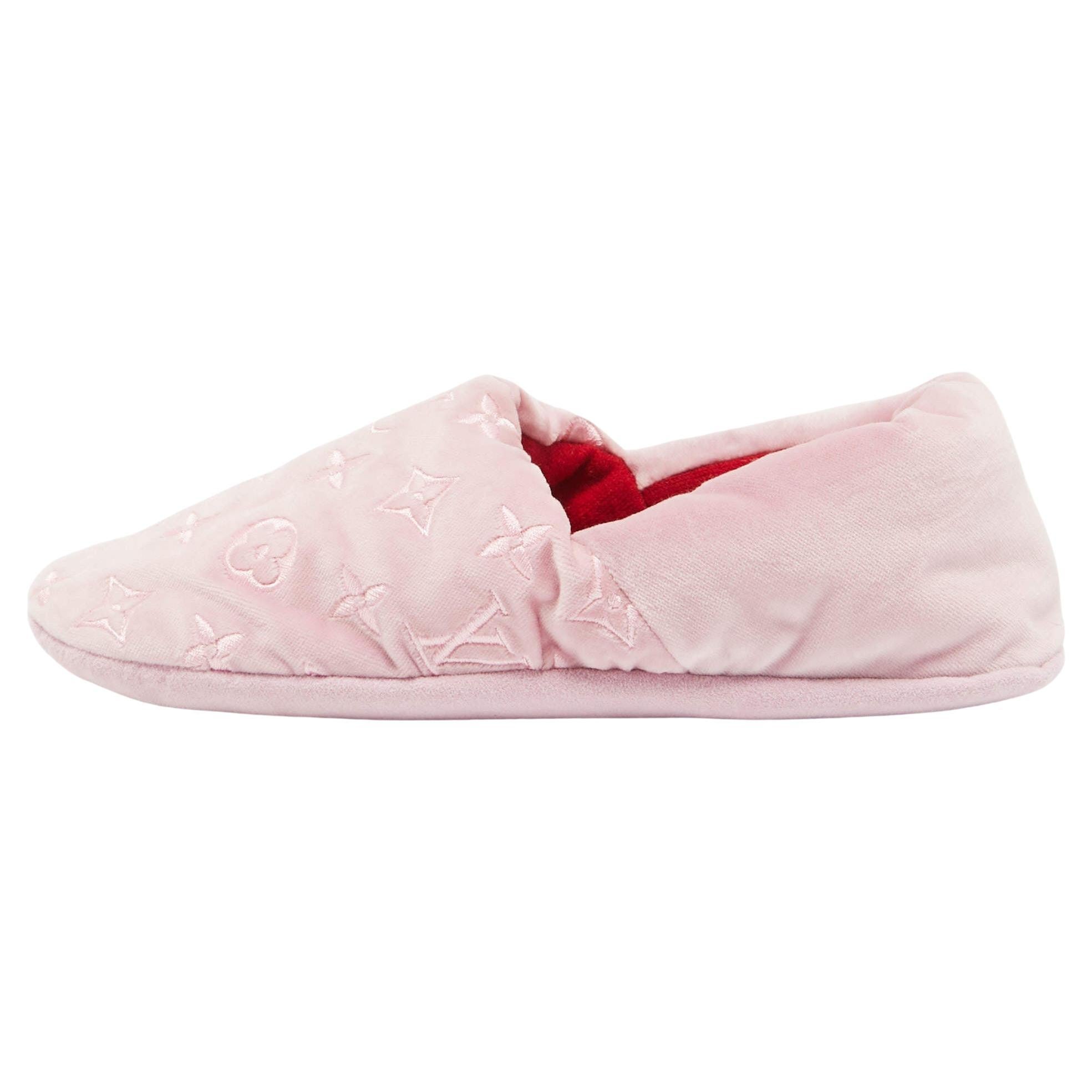 Louis Vuitton Slippers Pink - For Sale on 1stDibs