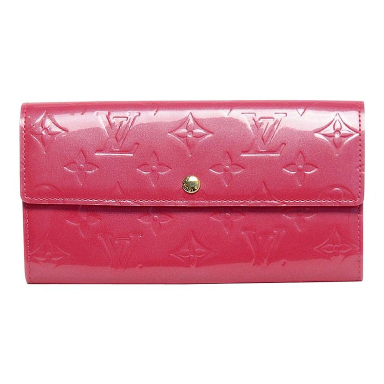 Louis Vuitton Pink Monogram Vernis Sarah Wallet rt 840 For Sale at 1stDibs