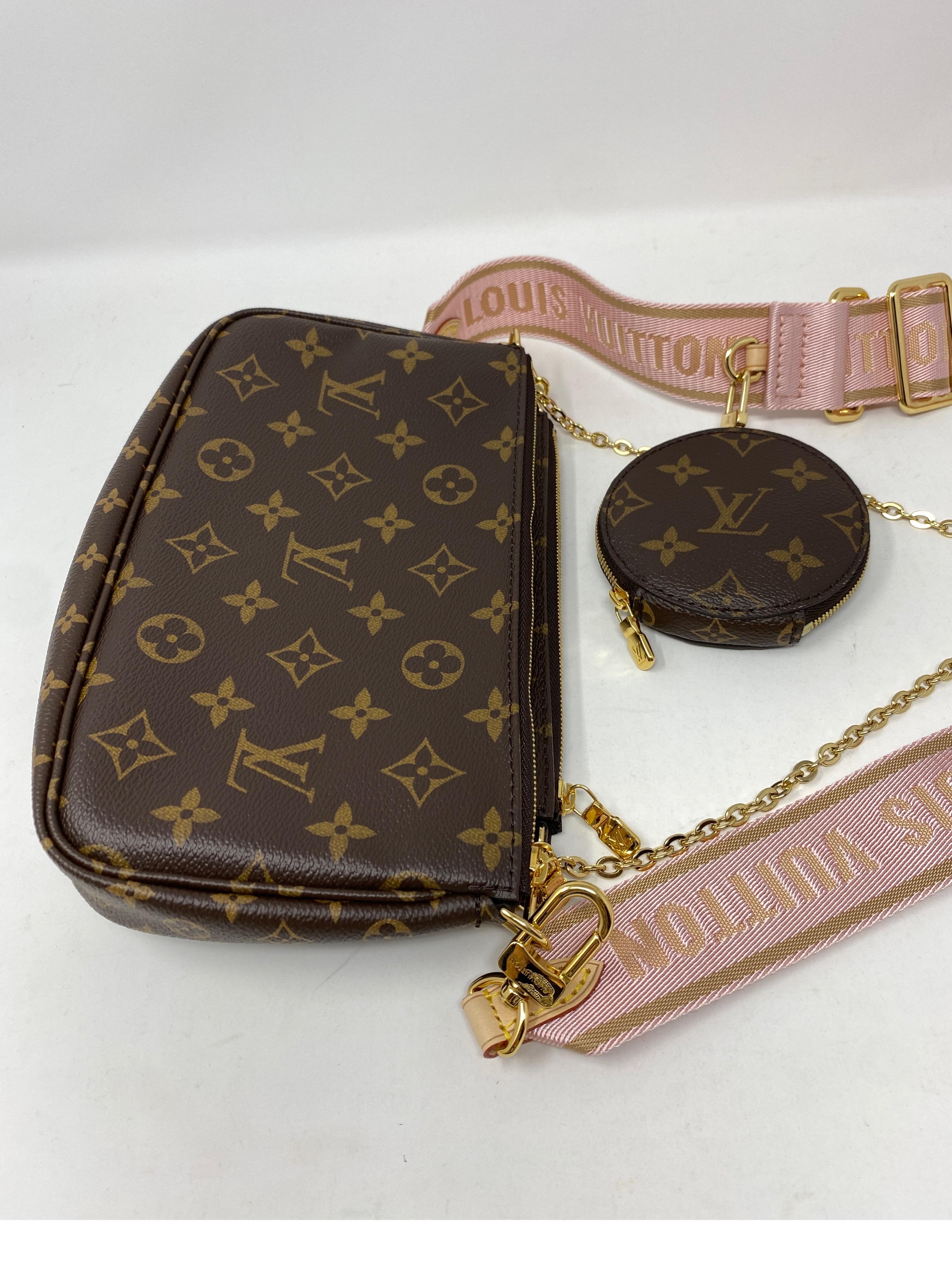 Women's or Men's Louis Vuitton Pink Multi-pochette Bag