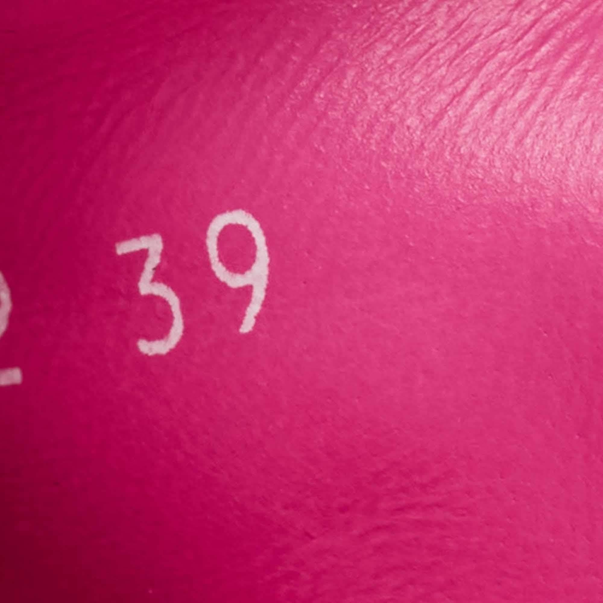 Louis Vuitton Pink Neoprene Pool Pillow Flat Sandals Size 39 4