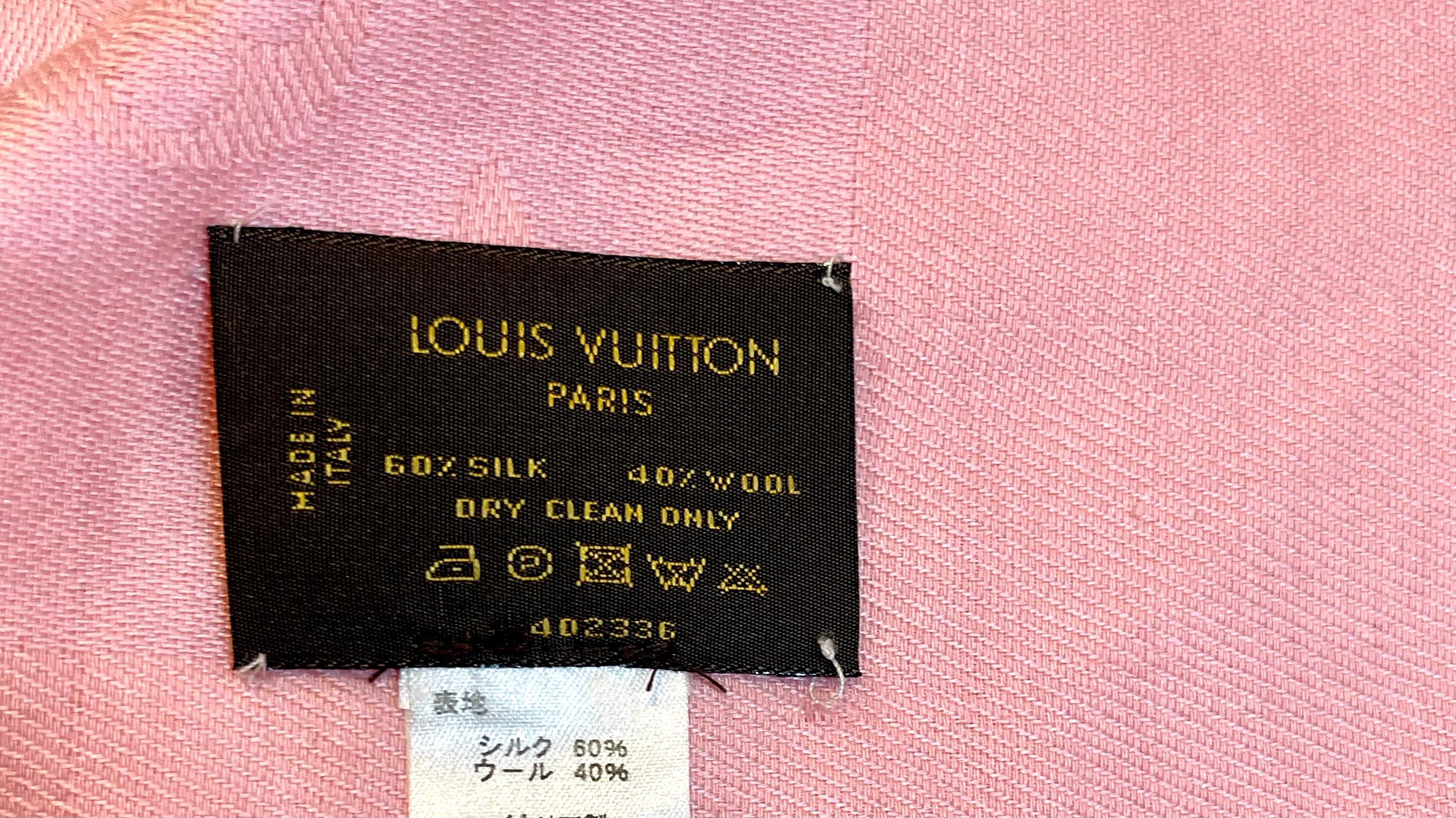  New Louis Vuitton Pink/Rose Monogram Shawl Scarf/Wrap Size 56X56 in excellent condition just like brand New
Take home this beautiful   monogram shawl .
All pictures are of the actual shawl
Made from a bland of 60% silk and 40% Wool
Authentic Louis