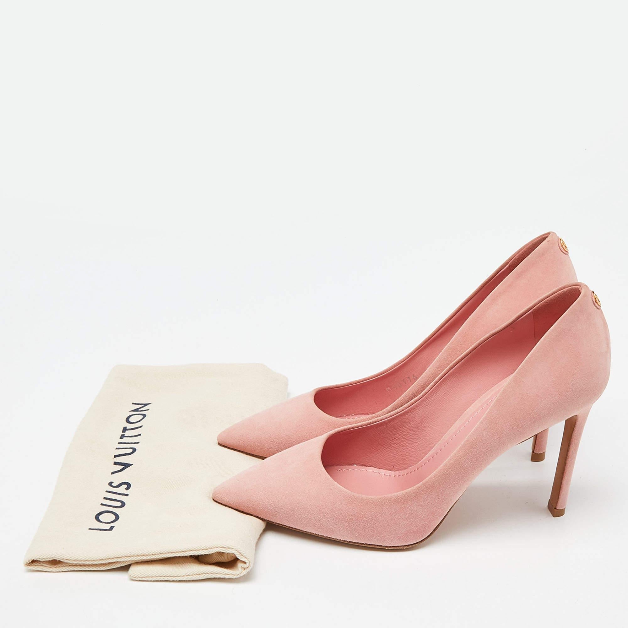 Women's Louis Vuitton Pink Suede Pointed Toe Pumps Size 38.5
