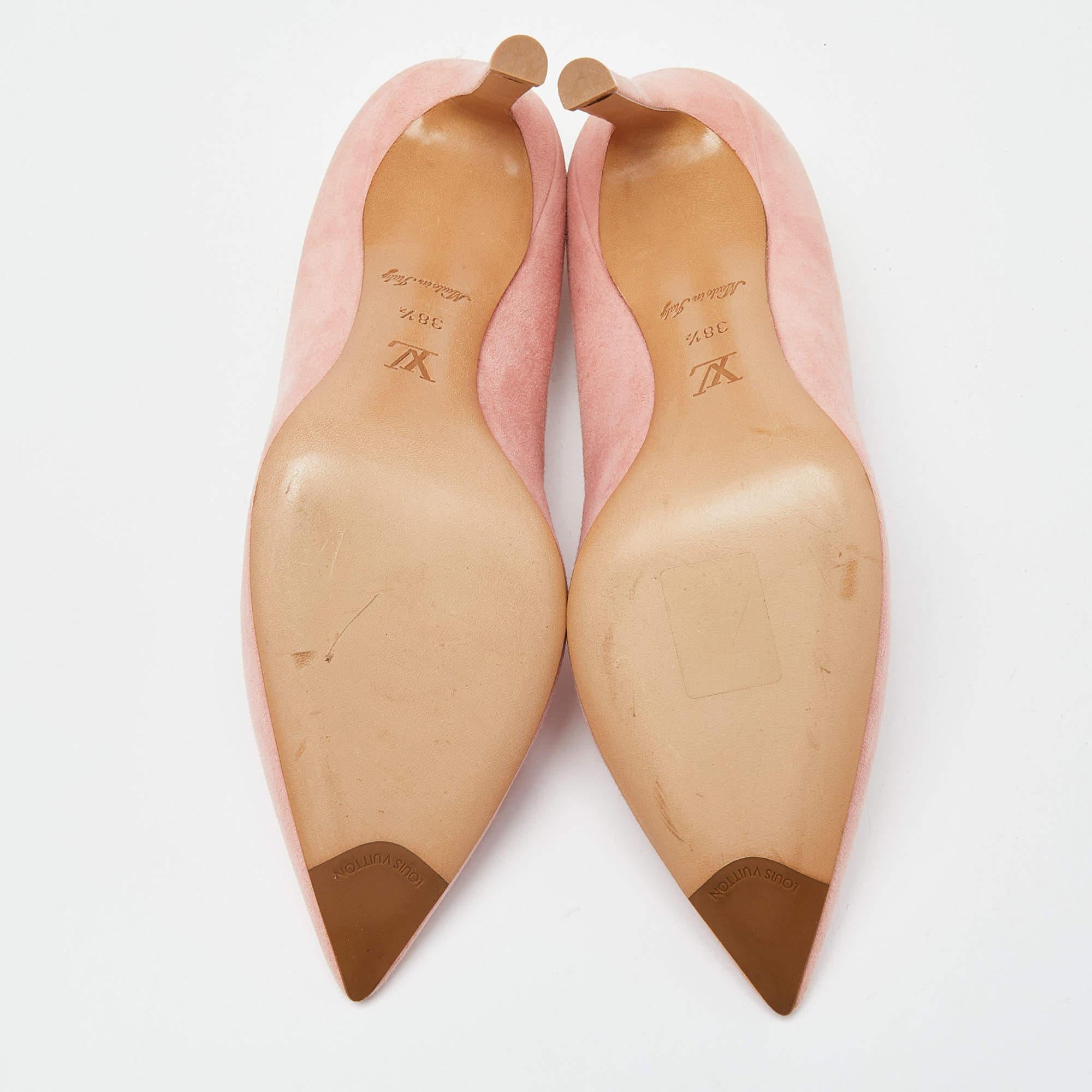 Louis Vuitton Pink Suede Pointed Toe Pumps Size 38.5 For Sale 4